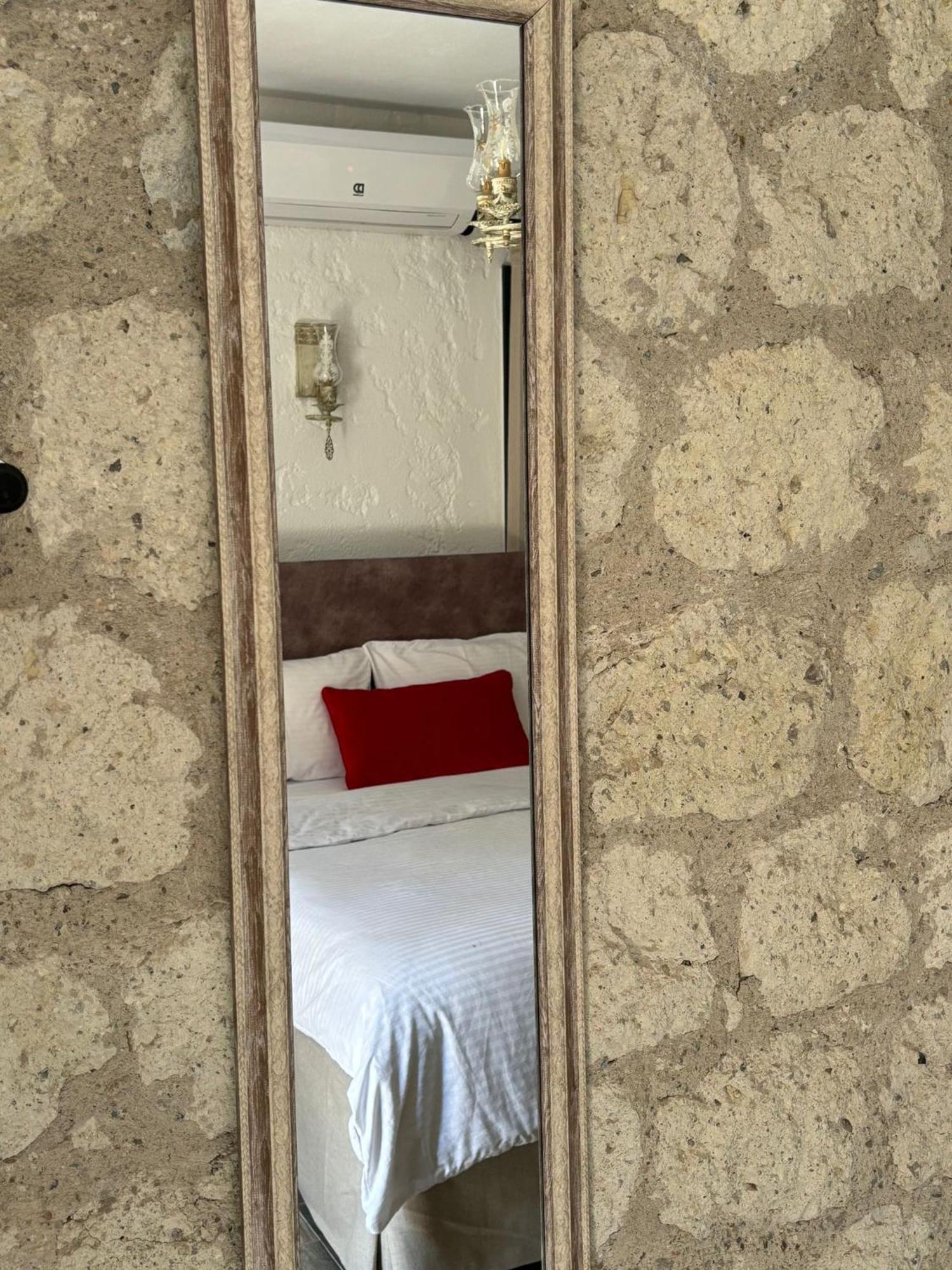 Alacati Albatross Hotel Buitenkant foto