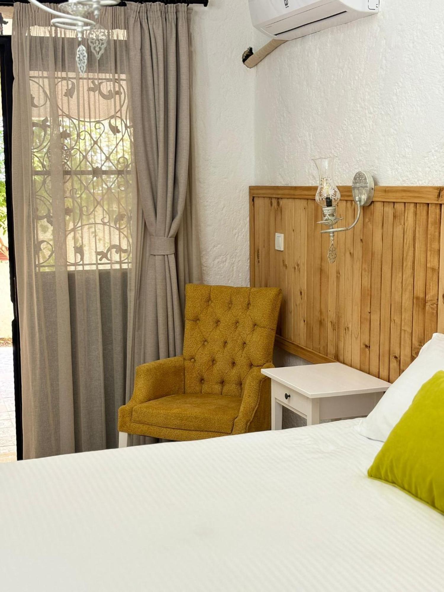 Alacati Albatross Hotel Buitenkant foto